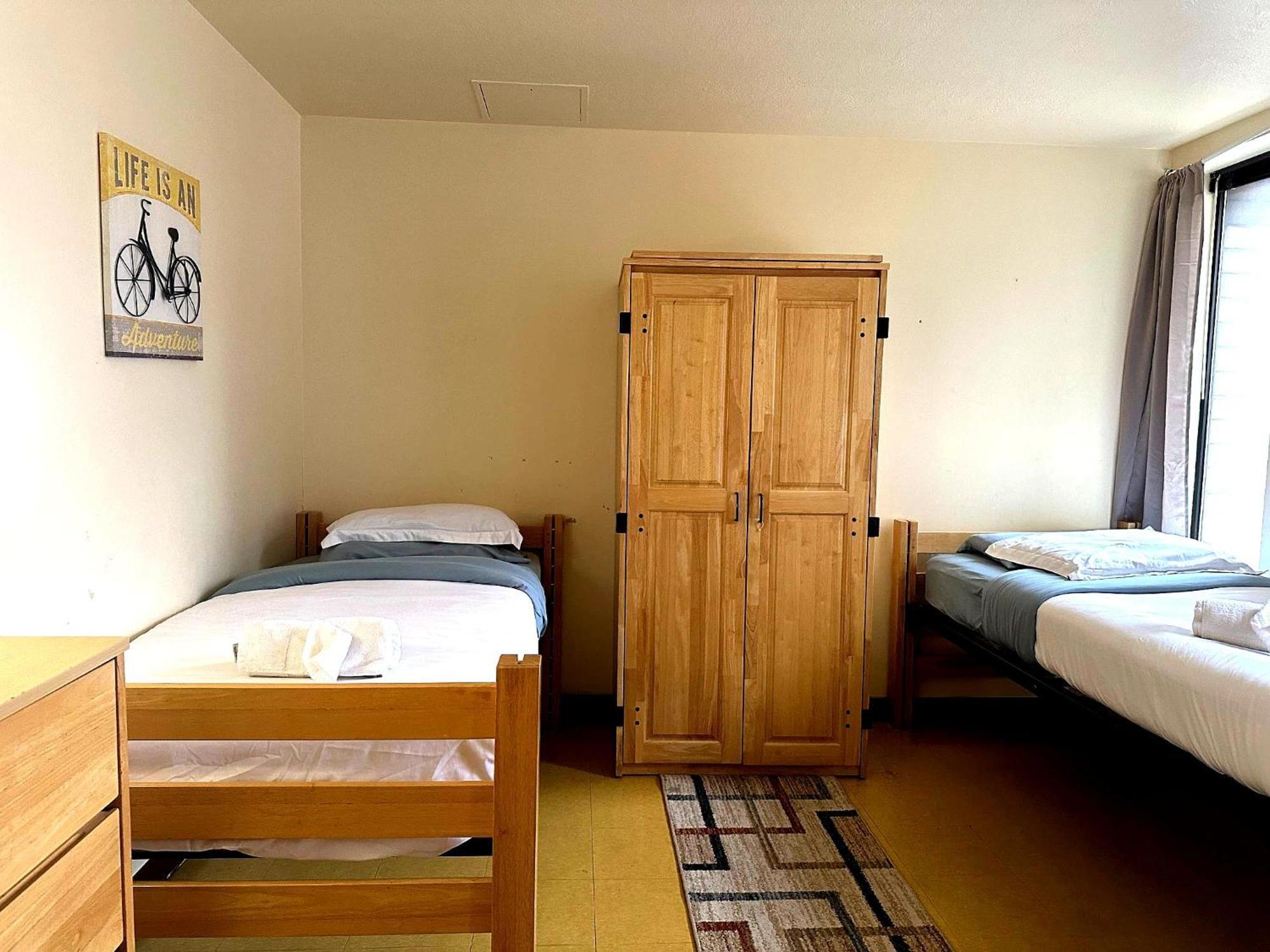 Stay Pittsburgh Hostel